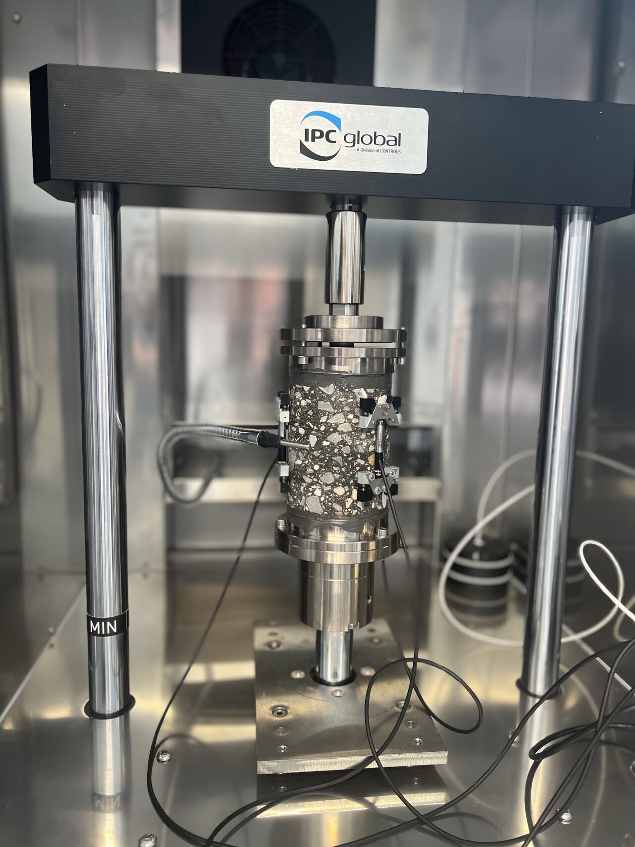 电动多功效沥青混淆料动态试验机（专业型） - 尊龙集团仪器装