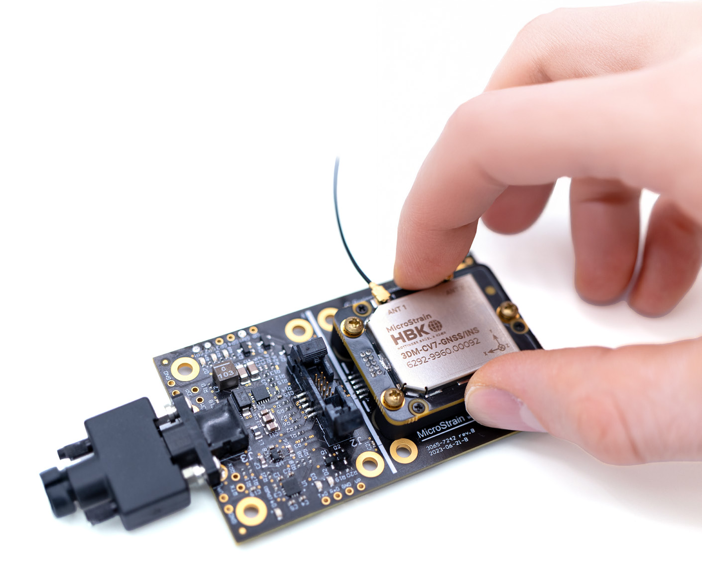 3DM-CV7-GNSS/INS 战术级嵌入式GNSS辅助惯